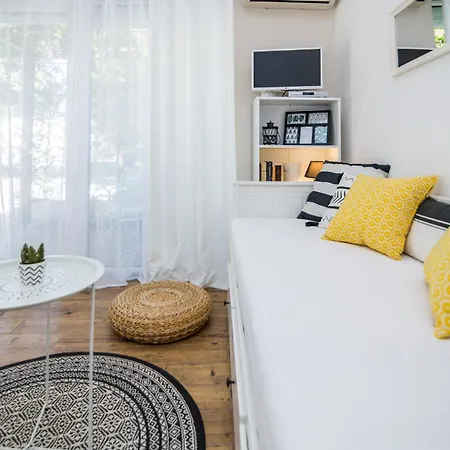 Tellus Apartman Biograd na Moru