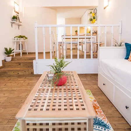 Tellus Apartmán