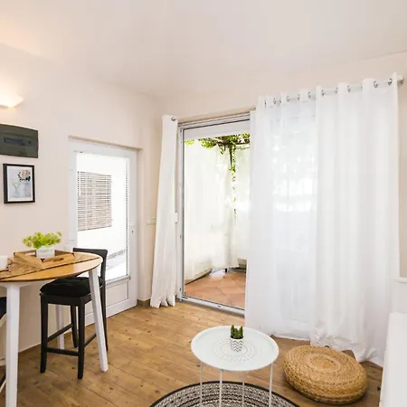 Tellus Apartman Biograd na Moru