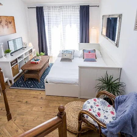 Apartman Tellus *